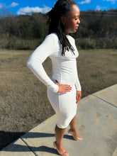 Load image into Gallery viewer, &quot;Ebony” Midi dress (white)